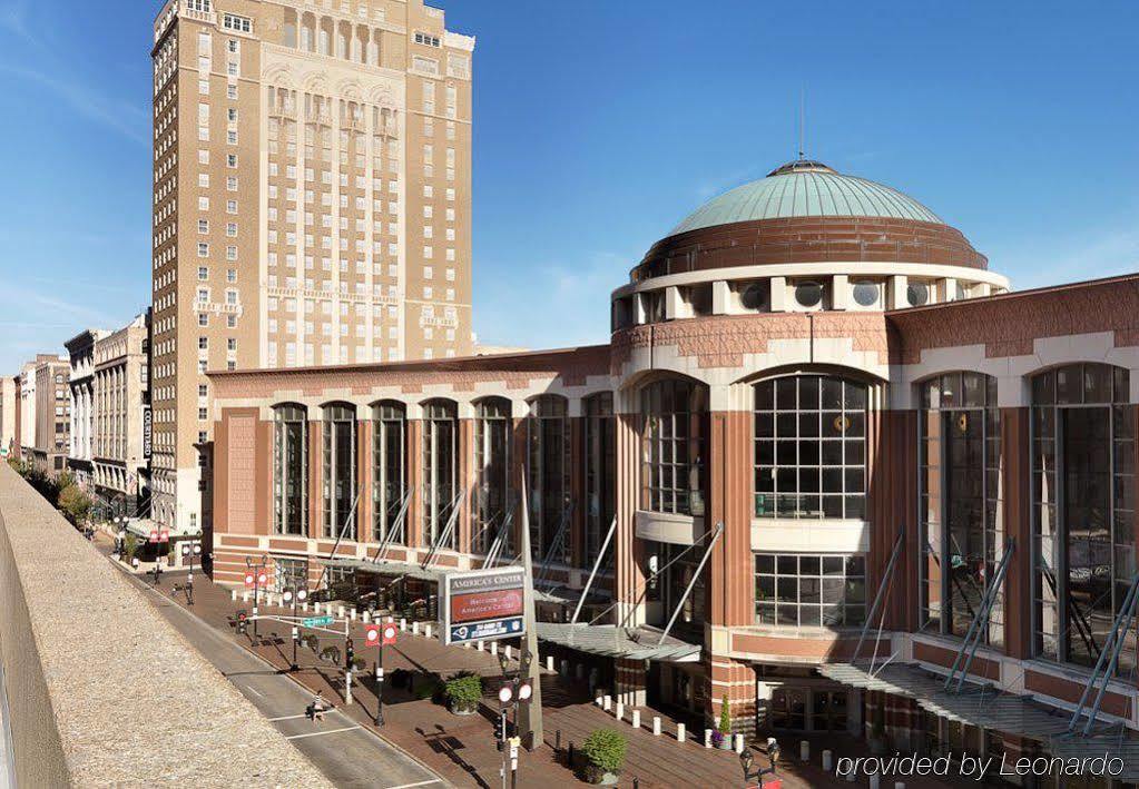 Courtyard St. Louis Downtown/Convention Center Hotel Exterior photo